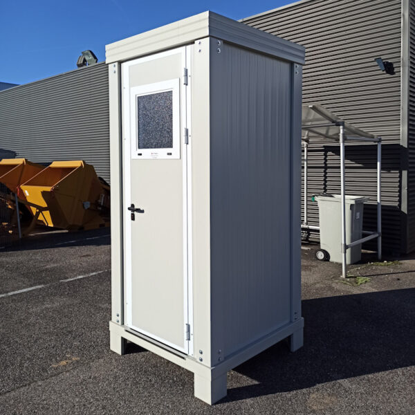 Neuer Sanitärblock S1 mit WC und Waschbecken – Image 6